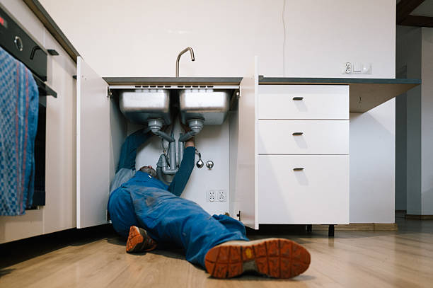 Professional Plumbing technician working in Fair Oaks, VA